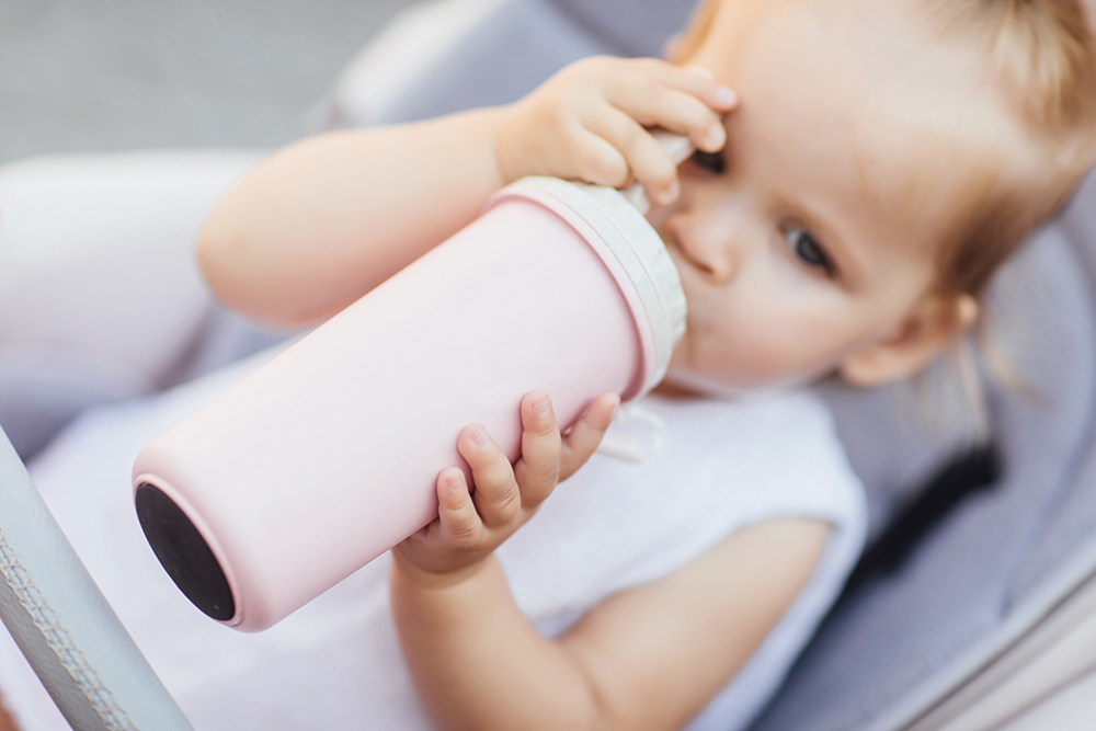 Сколько должен пить воды новорожденный