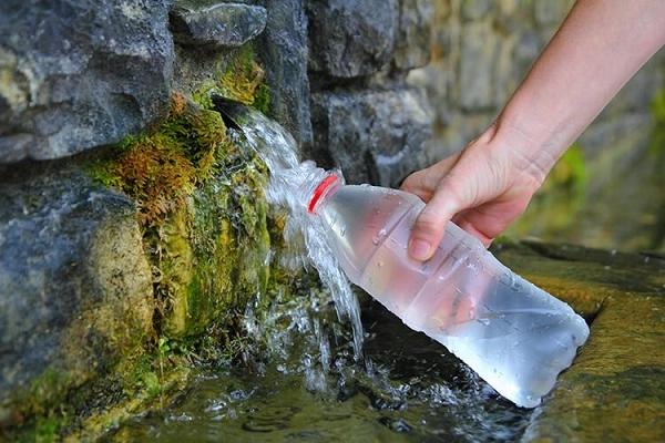 Как хранить воду в походе